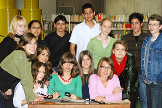 Projektgruppe des Geschwister-Scholl-Gymnasiums, 2008 (Foto: Ingrid Fisch)