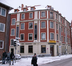 2010 mit Bense Systemhaus (Foto: Häuserforscher, Dezember 2010)