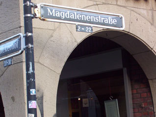 Straßenschild Magdalenenstrasse (Foto: Roswitha Link)