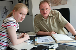 Michelle im Gespräch mit Dr. Bernd Thier (Foto: Ingrid Fisch)