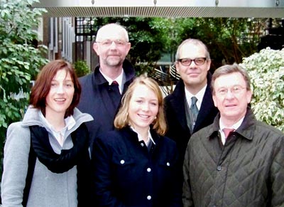 Dr. Wiebke Borgers, Heiner Bruns, Janina Austermann, Stadtdirektor Hartwig Schultheiß, Oberbürgermeister Dr. Berthold Tillmann