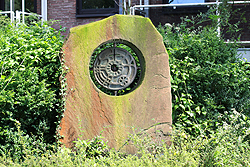Osterstein Skulptur vor dem Ev. Perthes-Haus in Mnster